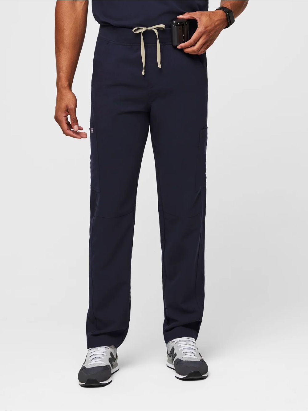 FIGS Mens Axim 2.0 Cargo Scrub Pants Small Navy Blue Medical Uniform NWT